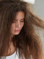 The Benefits of Co-Washing and Why It Protects All Types of Hair